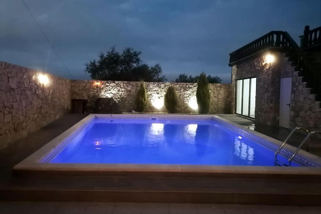 Private Pool & House - Serenity Villa Ancião Exteriör bild